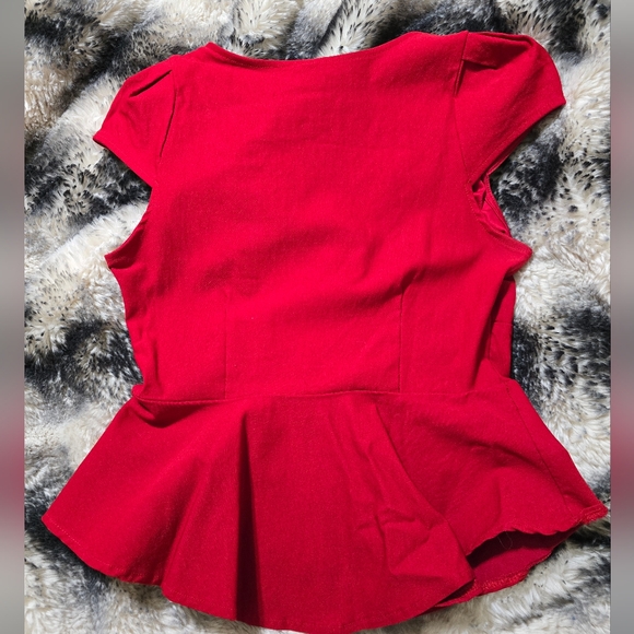 Red Windsor Peplum top Size large - Picture 2 of 3